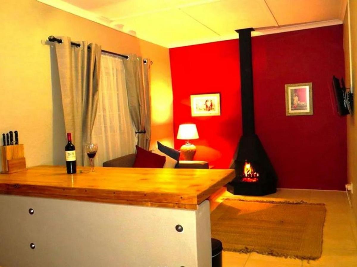 Kamieskroon Cosy Cottage Luaran gambar